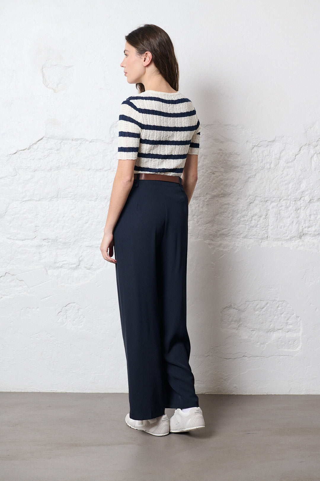 Stoffhose mit Gürtel - beige/marineblau/olive