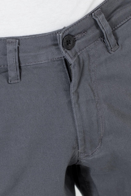 Pantalon chino fuselé Flex gris foncé